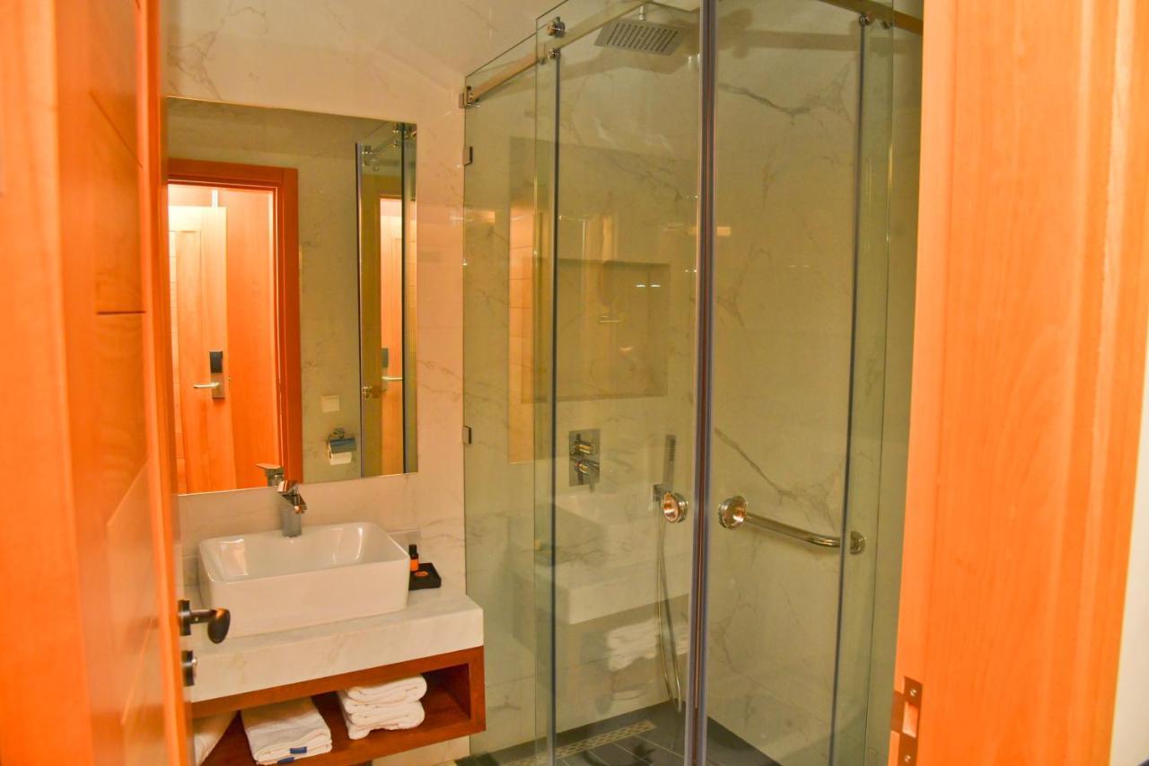 Surf One Hotel Tamraght Eksteriør billede