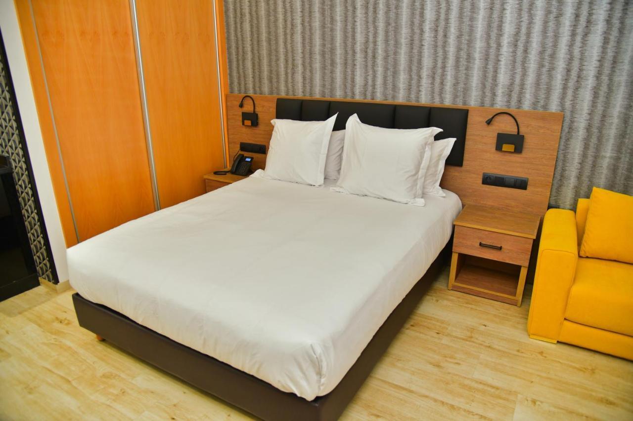 Surf One Hotel Tamraght Eksteriør billede