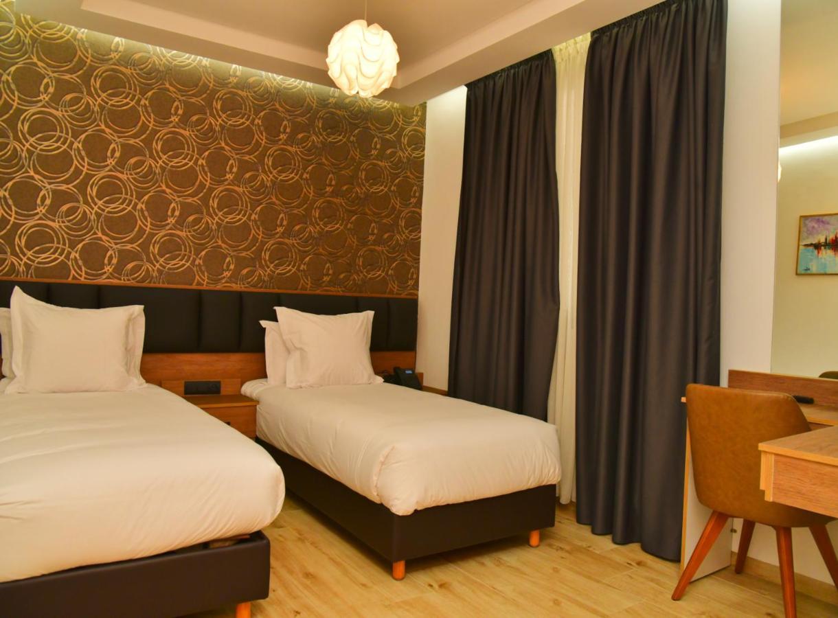 Surf One Hotel Tamraght Eksteriør billede